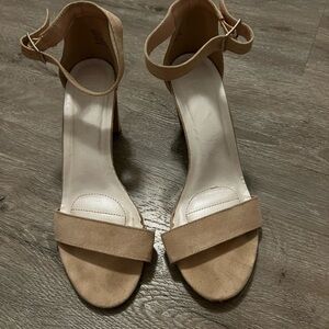 Elegant Tan Women's Heels